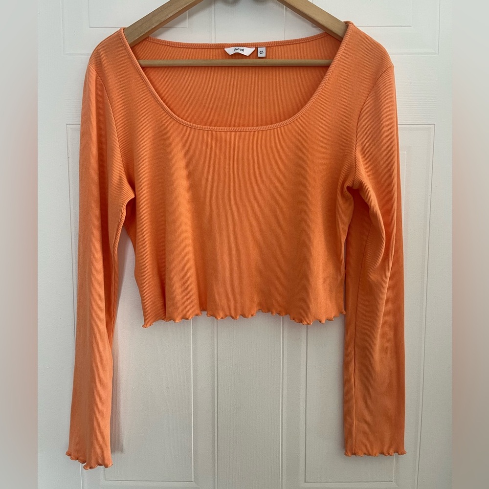 # 20- Orange Long Sleeve Crop Top